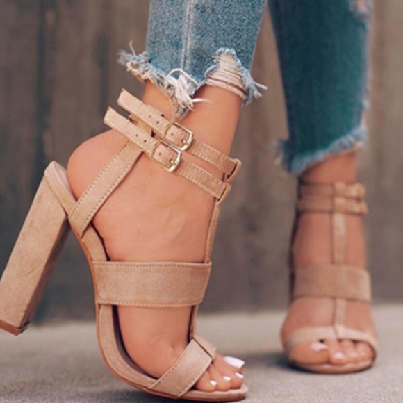 Doseofglam Shoes - 🆕Chunky Heeled Sandals Sale